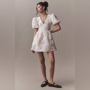Elliatt Octavia Bow Bridal Mini Dress